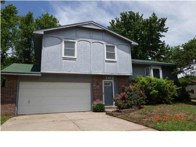 1412 Mundell Ct, Mulvane, KS 67110