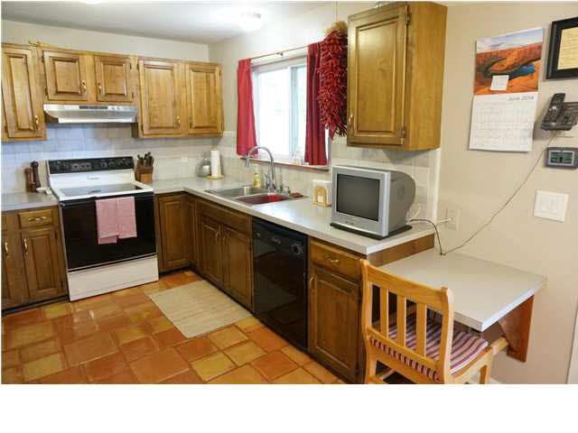 502 E 53rd St S, Wichita, KS 67216