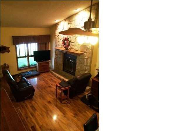 5505 E Falcon Ln, Bel Aire, KS 67220