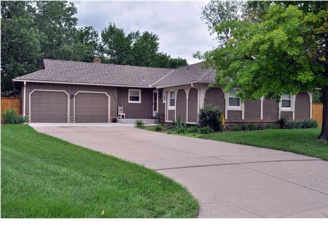 6925 E Croyden Cir, Wichita, KS 67226
