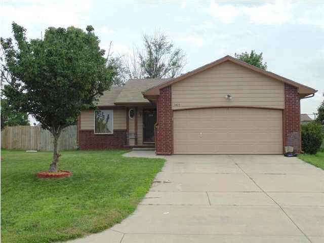 1415 E Southbrook St, Wichita, KS 67060