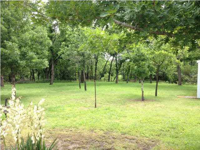 1004 P Rd, Eureka, KS 67045