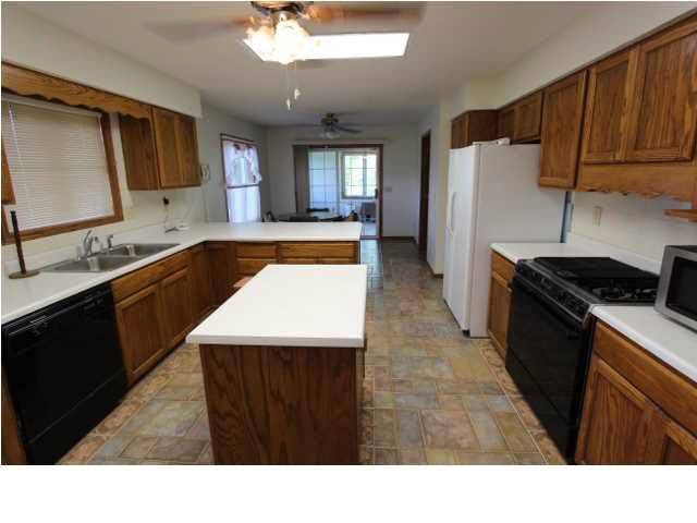 13237 SW 160th St, Rose Hill, KS 67133