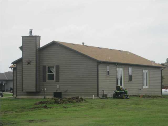 11050 SW 64th St, Augusta, KS 67010