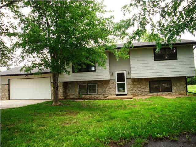 1034 E 136th Ave, Mulvane, KS 67110