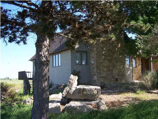 13355 131st Rd, Winfield, KS 67156