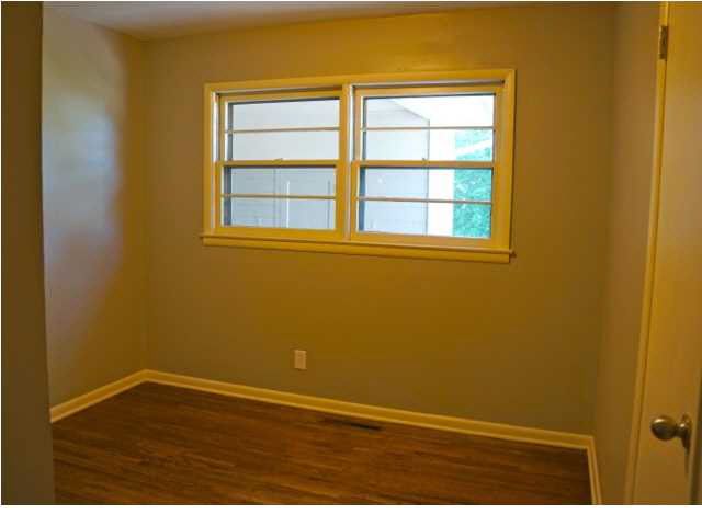 1528 E Beaumont Dr, Park City, KS 67219