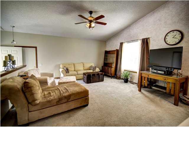104 N Cedar St, Goddard, KS 67052