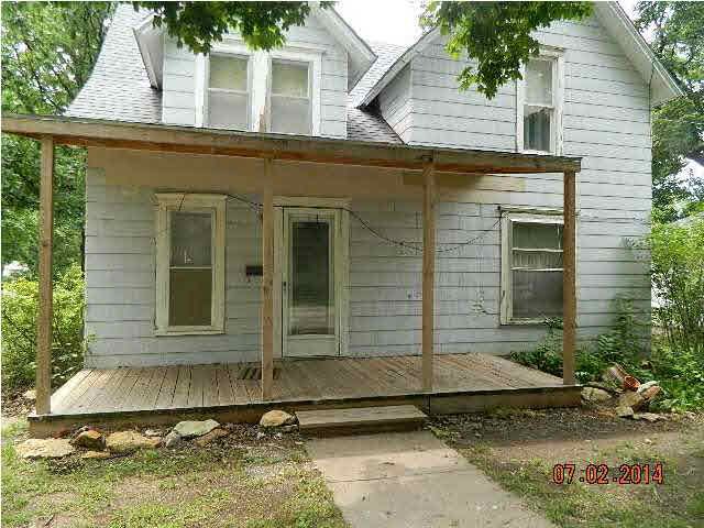 620 E 16th, Winfield, KS 67156
