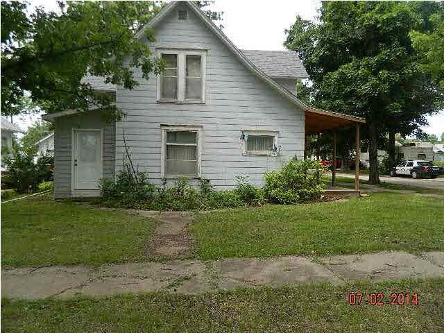620 E 16th, Winfield, KS 67156