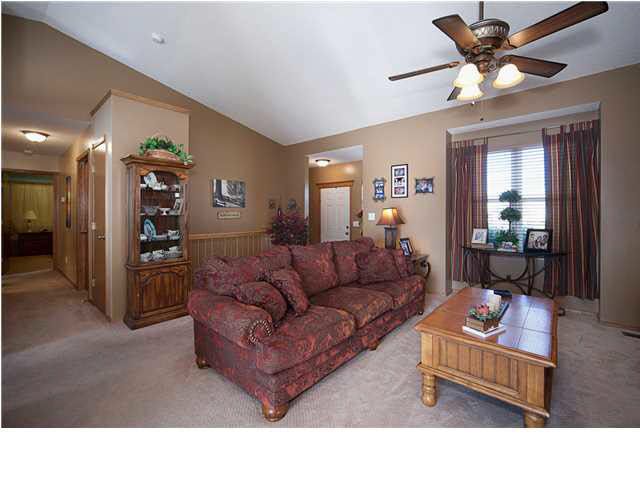 1305 N Lake Edge, Goddard, KS 67052