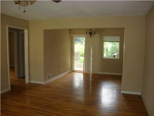2329 S Pershing, Wichita, KS 67218