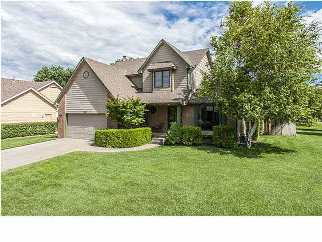 225 N Bent Tree Ct, Andover, KS 67002