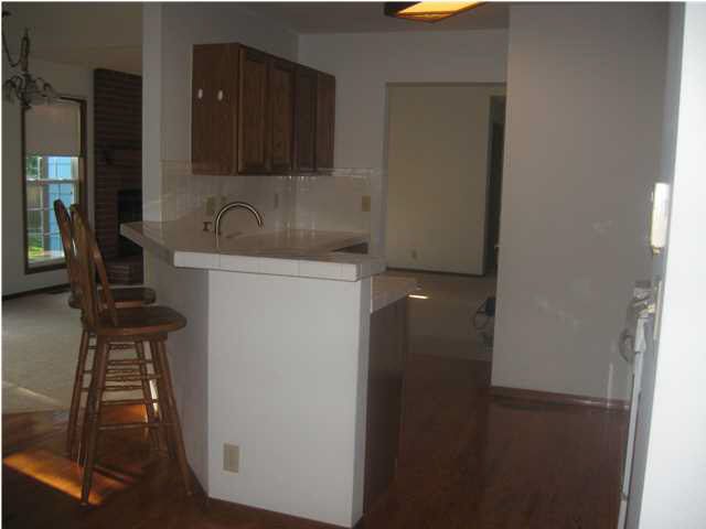 6818 E Odessa Ct, Bel Aire, KS 67226