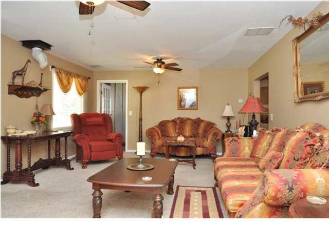 319 E Cedar St, Oxford, KS 67119