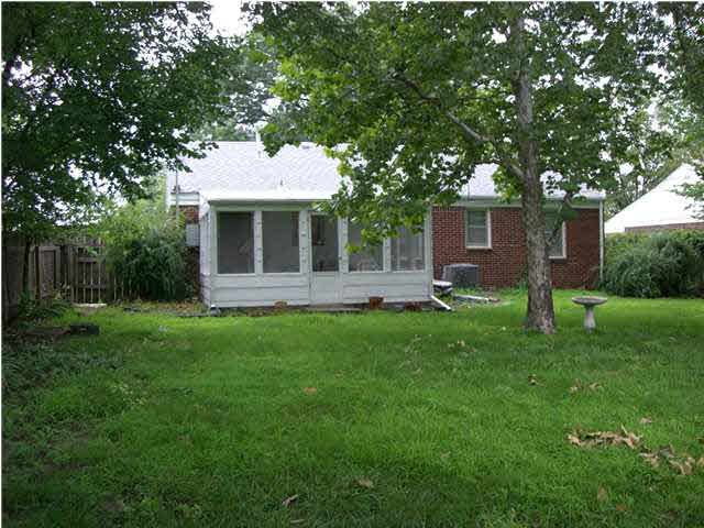 809 S Royal, Wichita, KS 67207