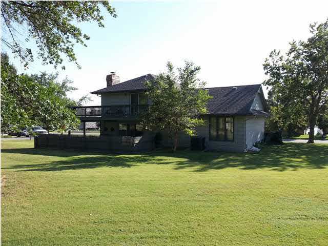 15 N Lakeview Ct, Goddard, KS 67052