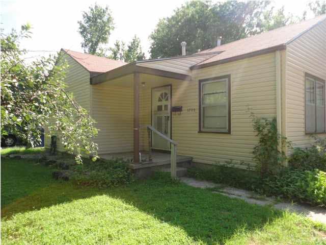 1709 N Coolidge, Wichita, KS 67203