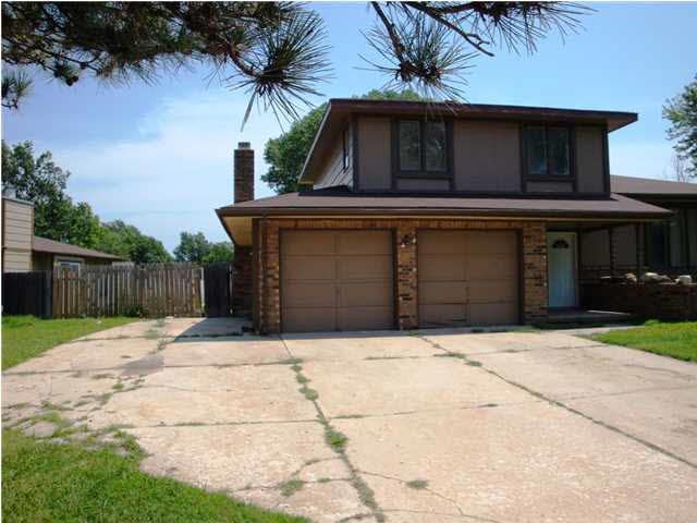 948 S Laurel, Wichita, KS 67207