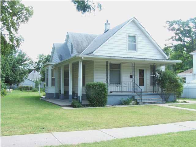 429 W Broadway, Newton, KS 67114