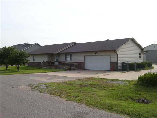 6013 S Walnut St, Wichita, KS 67217