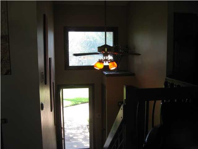 225 W Swanee Dr, Goddard, KS 67052
