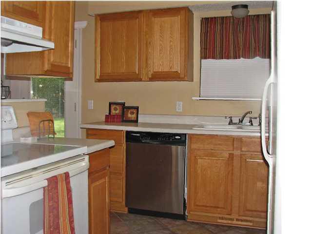 6 E Shenandoah Dr, Goddard, KS 67052