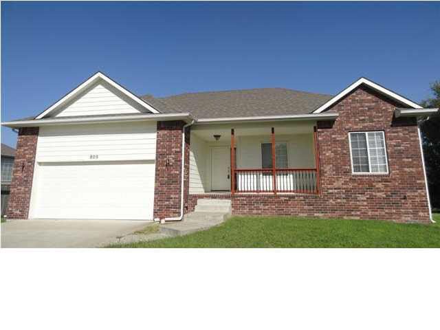 809 Quail Dr, Newton, KS 67114