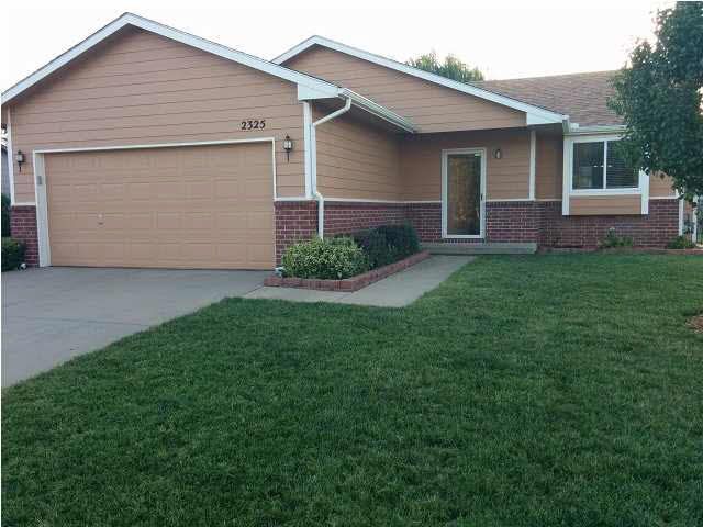 2325 S Leecrest, Wichita, KS 67209