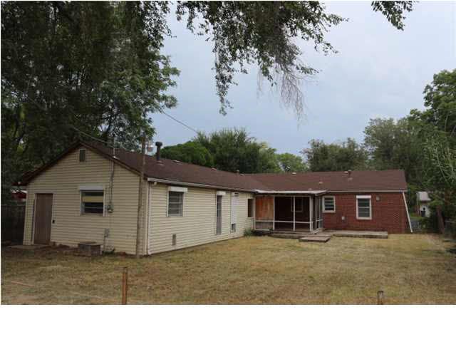 1407 E Donnell, Wichita, KS 67216
