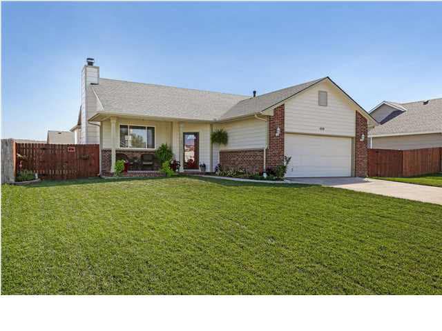 409 E Yeager, Rose Hill, KS 67133