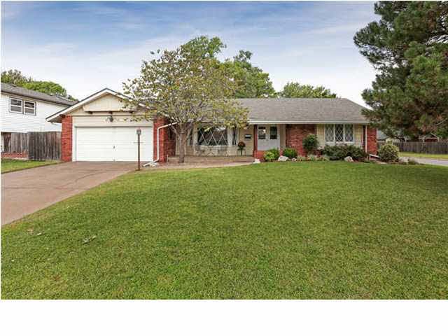 6614 E Abbotsford, Wichita, KS 67206