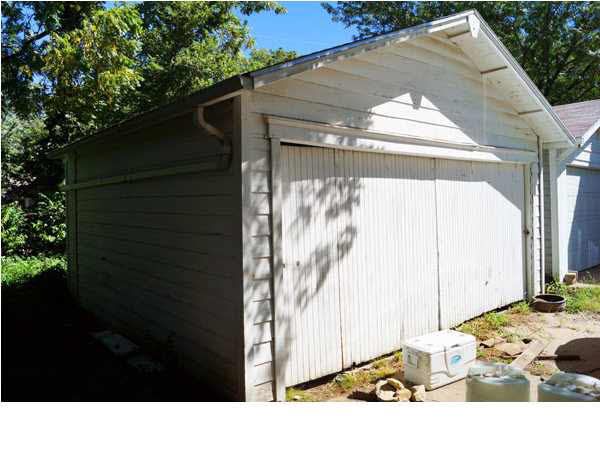 4000 E Hammond, Wichita, KS 67218
