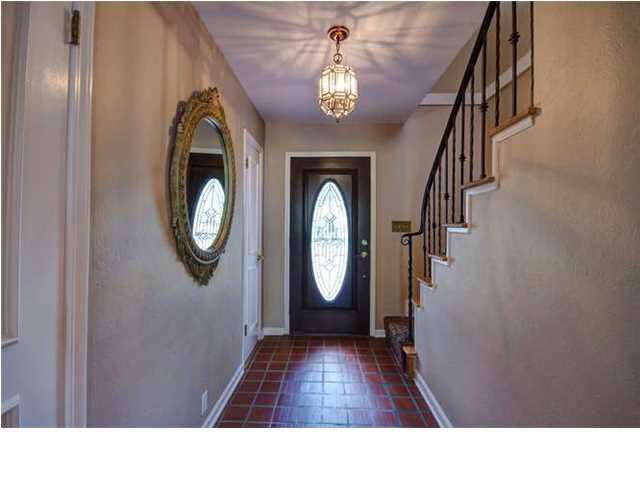 20 E Lynwood, Eastborough, KS 67207