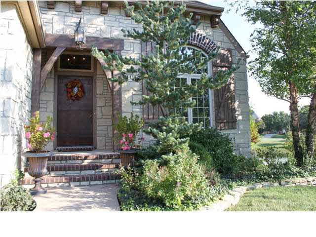 1435 W Chaumont Cir, Andover, KS 67002