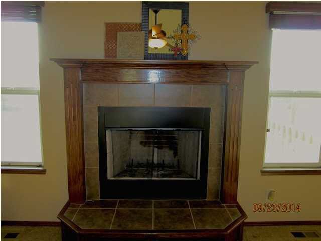 1441 N Decker, Wichita, KS 67235
