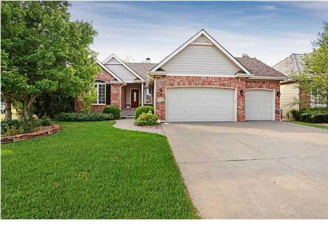 12212 E Bracken Ct, Wichita, KS 67206