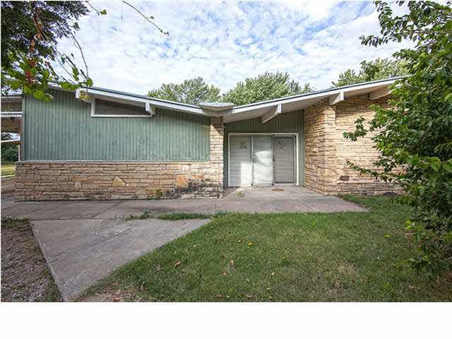 5127 N Irving, Park City, KS 67219