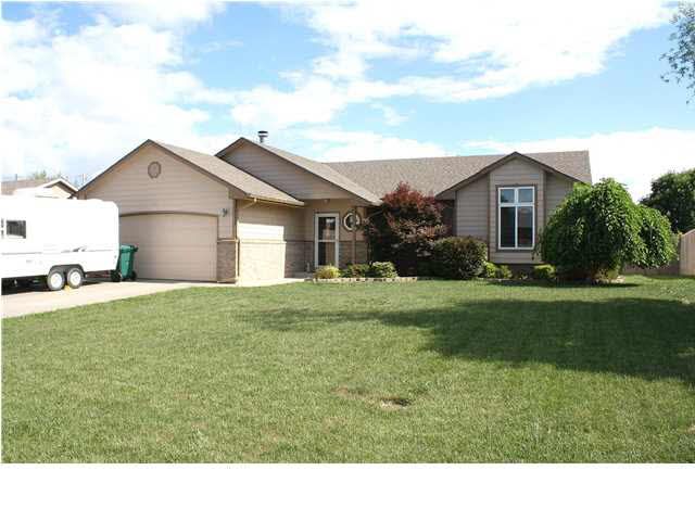 513 E Berry Ave, Rose Hill, KS 67133