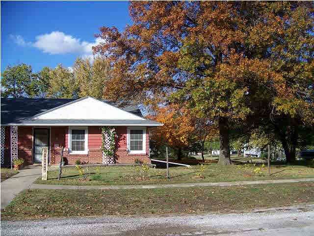 238 E Illinois, Howard, KS 67349
