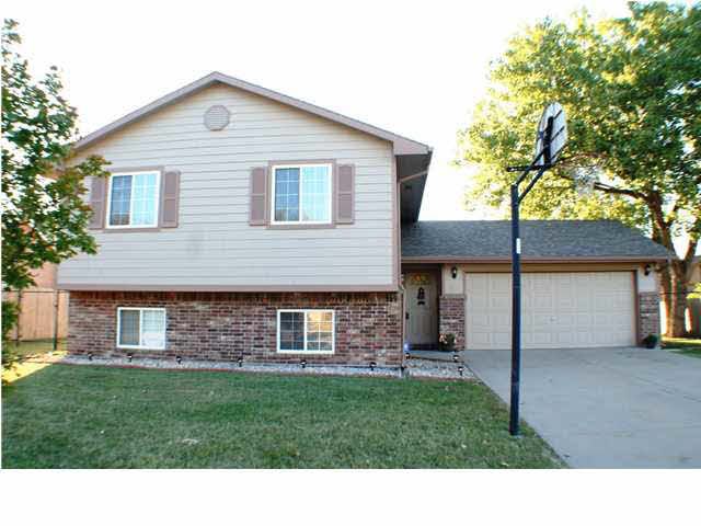 4317 E Salem, Wichita, KS 67220