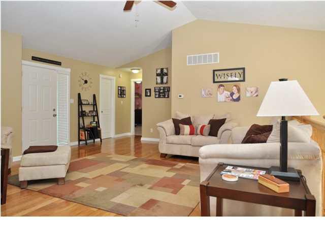 10311 E Osie Cir, Wichita, KS 67207