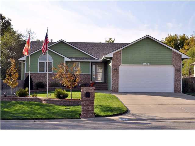 10311 E Osie Cir, Wichita, KS 67207