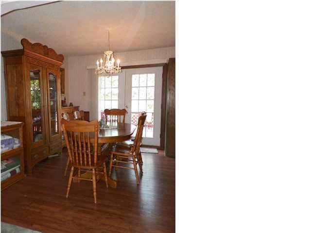 1417 Grandview, Newton, KS 67114