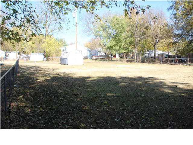 514 E Vine St, Mulvane, KS 67110-1853