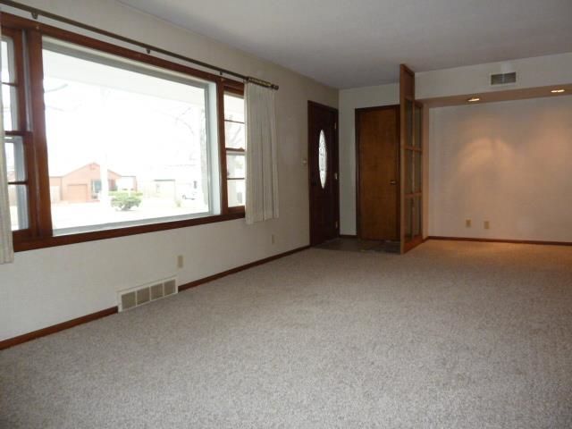 1631 S Drollinger, Wichita, KS 67218