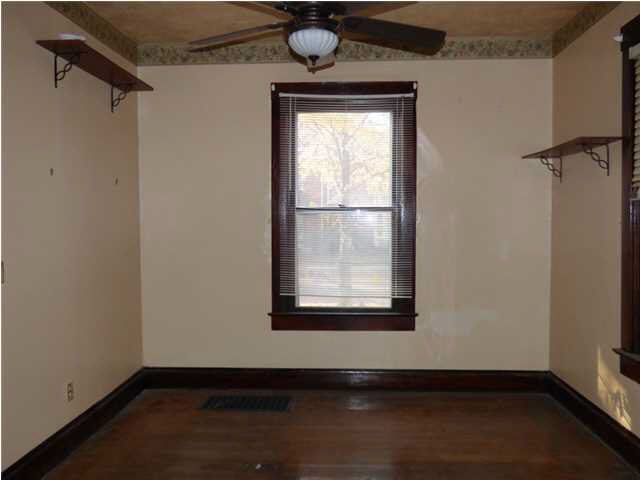 1504 N Fairview St, Wichita, KS 67203