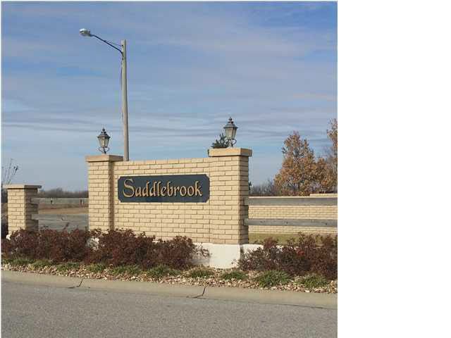 8820 Ridgewood Ln, Park City, KS 67147