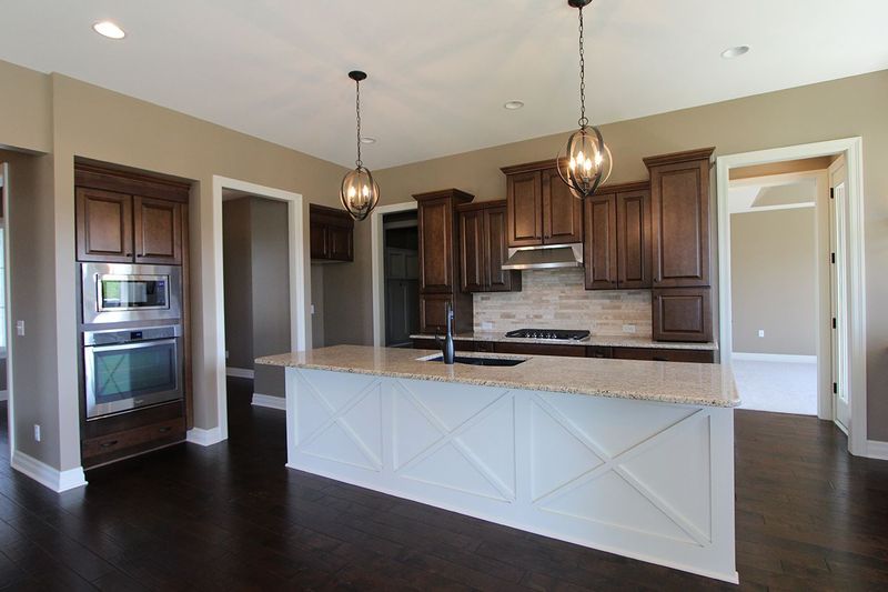 415 N Frontgate, Wichita, KS 67206