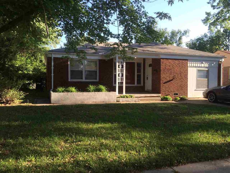 1401 E Jump, Wichita, KS 67216